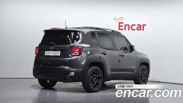 JEEP RENEGADE 2021 — 2 725 км, серый, Корея — под ключ — фото 2
