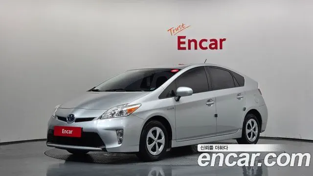 TOYOTA PRIUS — из Кореи под ключ