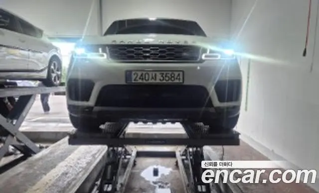 LAND ROVER RANGE ROVER SPORT 2018 — 133 459 км, белый, Корея — под ключ — фото 4