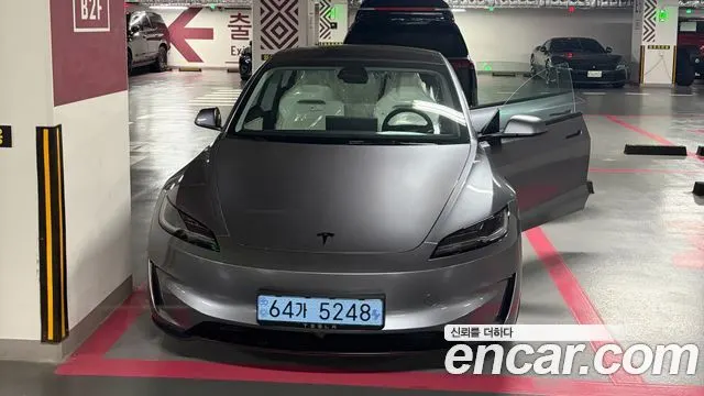 TESLA MODEL 3 2026 — 12 км, серебристый, Корея — под ключ — фото 9