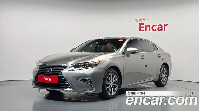 LEXUS ES300H — из Кореи под ключ