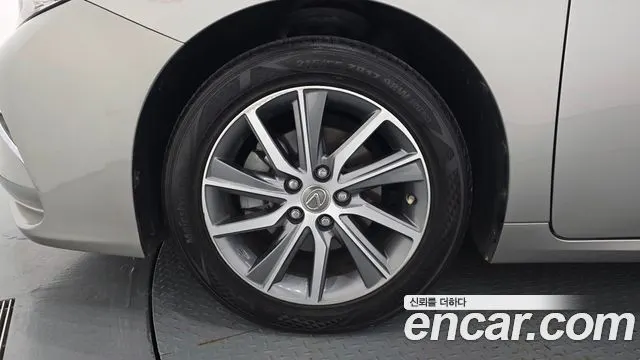 LEXUS ES300H 2016 — 106 150 км, серебристо-серый, Корея — под ключ — фото 5