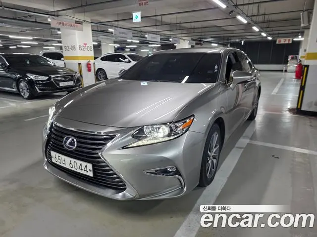 LEXUS ES300H — из Кореи под ключ