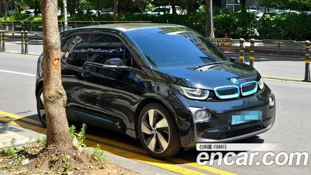 BMW I3 2017 — 205 000 км, чёрный, Корея — под ключ — фото 1