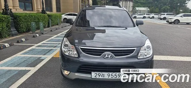 HYUNDAI VERACRUZ 2014 — 190 000 км, серебристо-серый, Корея — под ключ — фото 3