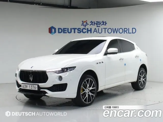 MASERATI LEVANTE 2017 — 95 000 км, белый, Корея — под ключ — фото 11