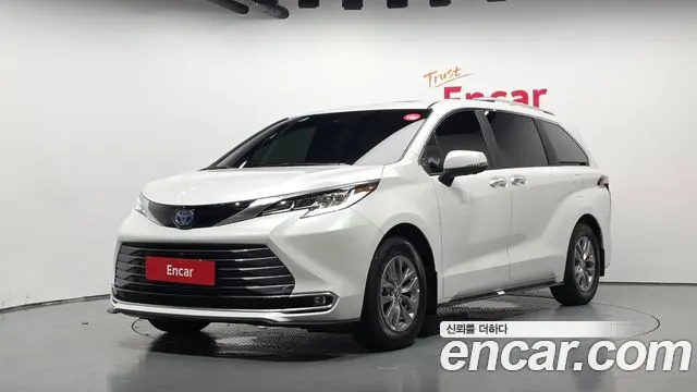 TOYOTA SIENNA — из Кореи под ключ