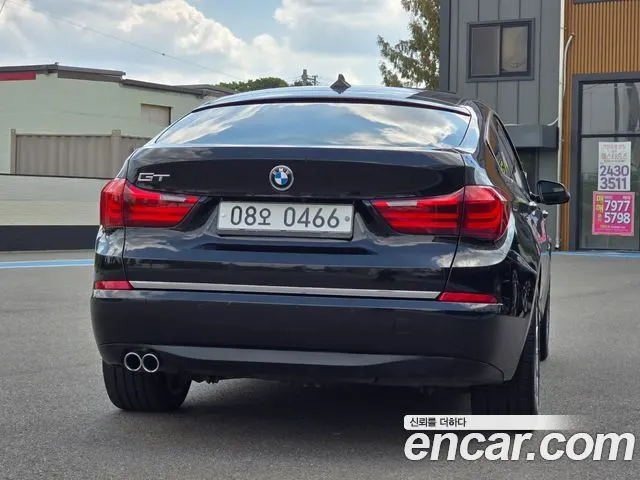 BMW 5 SERIES GT 2016 — 139 000 км, чёрный, Корея — под ключ — фото 2
