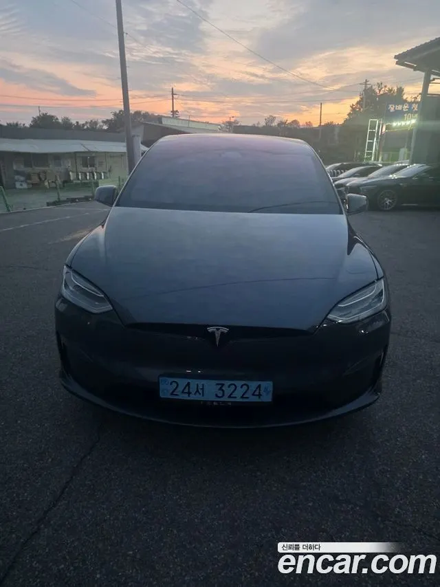 TESLA MODEL X 2023 — 105 783 км, серебристый, Корея — под ключ — фото 1