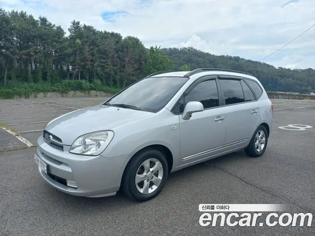 KIA CARENS 2008 — 201 132 км, серебристый, Корея — под ключ — фото 1