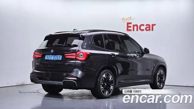 BMW IX3 — из Кореи под ключ