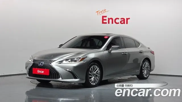 LEXUS ES300H — из Кореи под ключ
