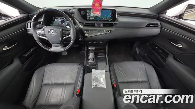 LEXUS ES300H 2021 — 64 832 км, светло-золотистый, Корея — под ключ — фото 7