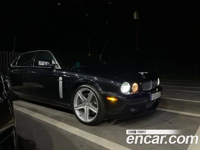 JAGUAR NEW XJ 2008