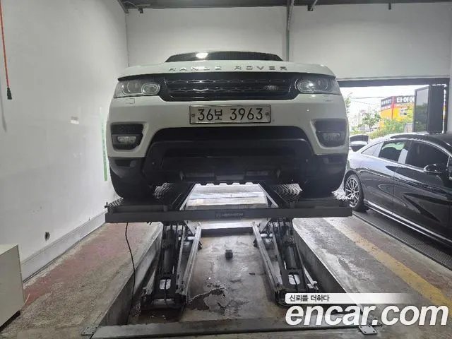 LAND ROVER RANGE ROVER SPORT — из Кореи под ключ