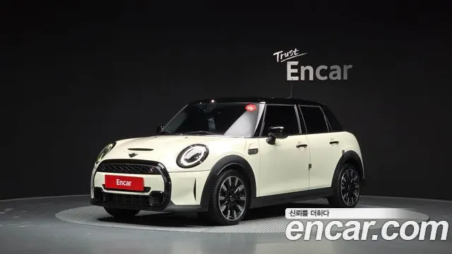 MINI COOPER S — из Кореи под ключ