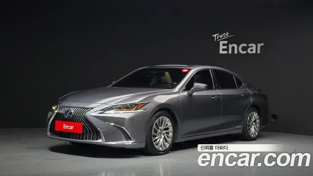 LEXUS ES300H — из Кореи под ключ