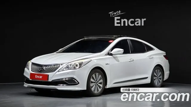 HYUNDAI GRANDEUR HYBRID — из Кореи под ключ