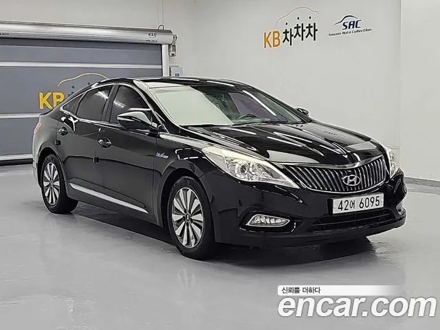 HYUNDAI GRANDEUR HYBRID 2015 — 146 187 км, чёрный, Корея — под ключ — фото 2