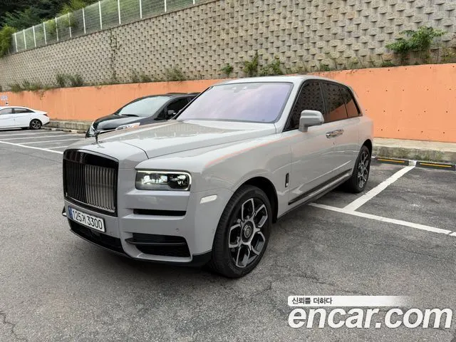 ROLLS-ROYCE CULLINAN 2022 — 15 560 км, серебристо-серый, Корея — под ключ — фото 1