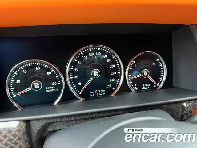 ROLLS-ROYCE CULLINAN 2022 — 15 560 км, серебристо-серый, Корея — под ключ — фото 6