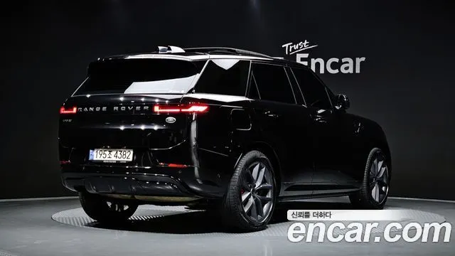 LAND ROVER RANGE ROVER SPORT — из Кореи под ключ