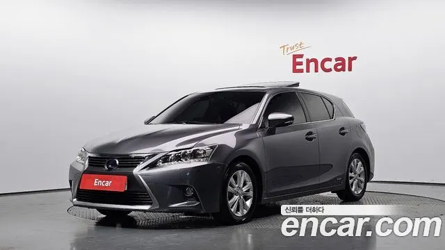 LEXUS CT200H — из Кореи под ключ