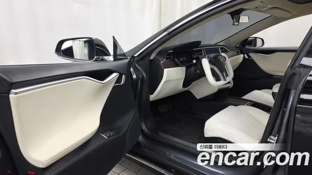 TESLA MODEL S 2017 — 142 384 км, чёрный, Корея — под ключ — фото 10