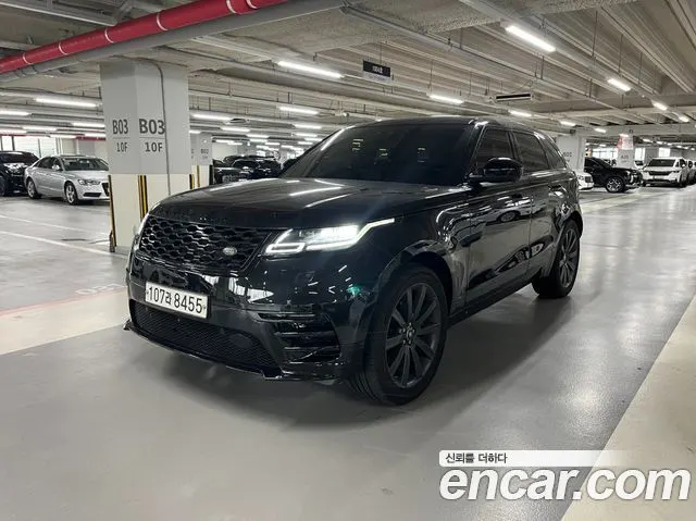 LAND ROVER RANGE ROVER VELAR 2018 — 62 075 км, чёрный, Корея — под ключ — фото 1