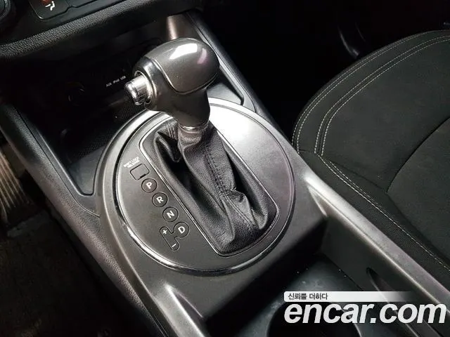 KIA SPORTAGE R 2013 — 175 000 км, серебристый, Корея — под ключ — фото 8