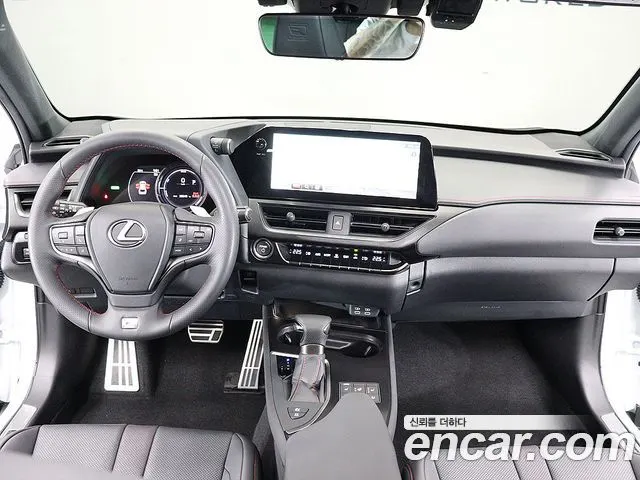 LEXUS UX250H 2024 — 22 243 км, белый, Корея — под ключ — фото 7