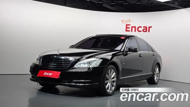 MERCEDES-BENZ S-CLASS W221 2012