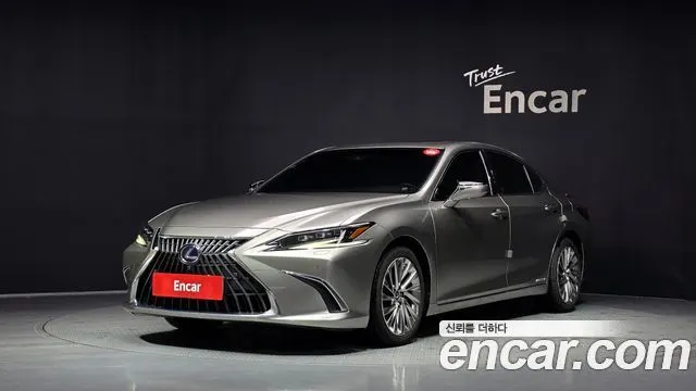 LEXUS ES300H — из Кореи под ключ