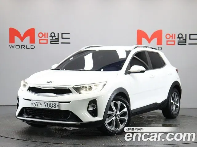 KIA STONIC 2018 — 227 655 км, белый, Корея — под ключ — фото 6