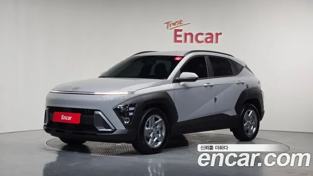 HYUNDAI KONA 2026 — 8 832 км, серебристо-серый, Корея — под ключ — фото 11