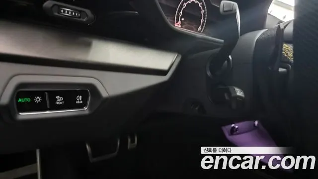 LAMBORGHINI URUS 2022 — 16 000 км, синий, Корея — под ключ — фото 12