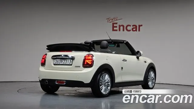 MINI COOPER CONVERTIBLE 2020 — 45 382 км, белый-перламутр, Корея — под ключ — фото 1