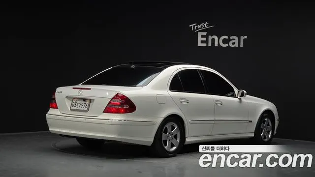 MERCEDES-BENZ E-CLASS W211 2005
