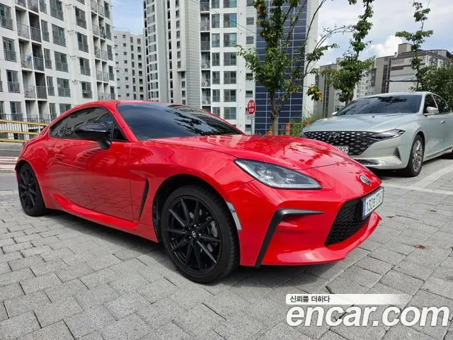 TOYOTA GR86 2024