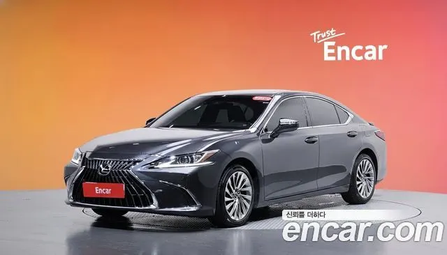 LEXUS ES300H 2023 — 48 924 км, серый, Корея — под ключ — фото 2