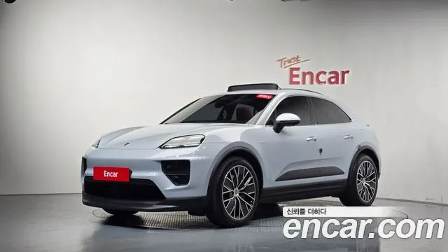 PORSCHE MACAN 2025 — 5 493 км, серебристо-серый, Корея — под ключ — фото 11