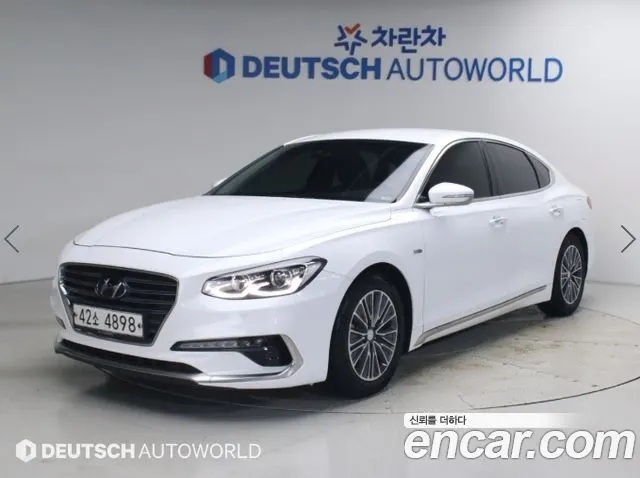 HYUNDAI GRANDEUR HYBRID 2018 — 97 953 км, белый, Корея — под ключ — фото 11