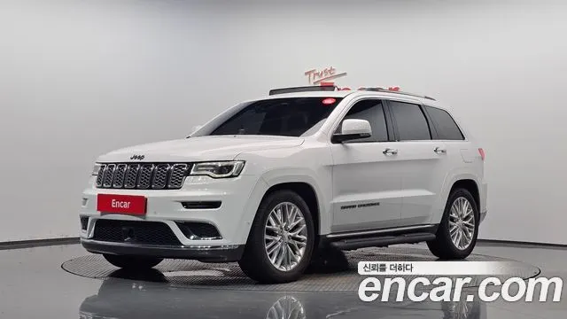 JEEP GRAND CHEROKEE 2018 — 95 599 км, белый, Корея — под ключ — фото 1