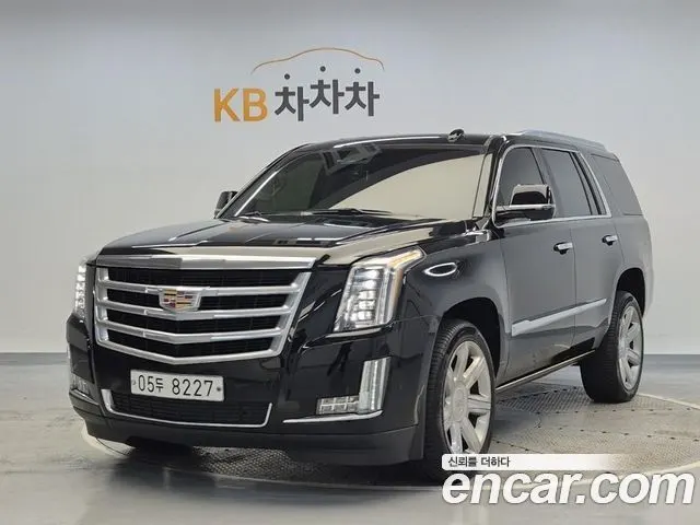 CADILLAC ESCALADE 2017 — 91 329 км, чёрный, Корея — под ключ — фото 12
