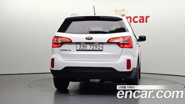 KIA SORENTO R 2014 — 66 946 км, белый, Корея — под ключ — фото 4