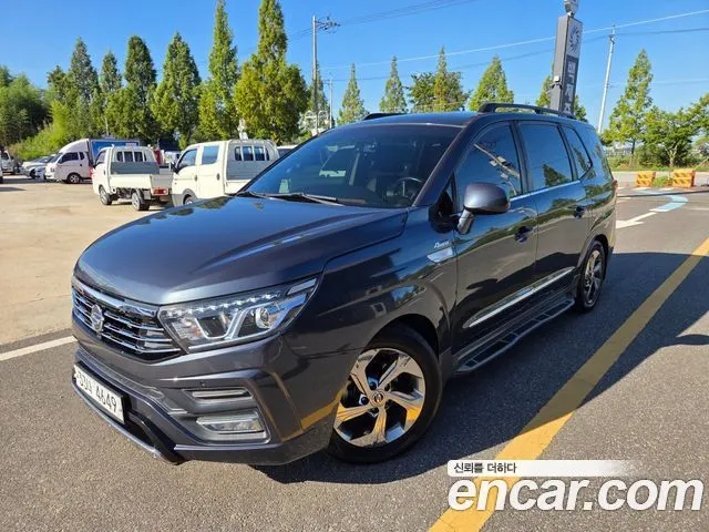 KGM KORANDO TURISMO — из Кореи под ключ