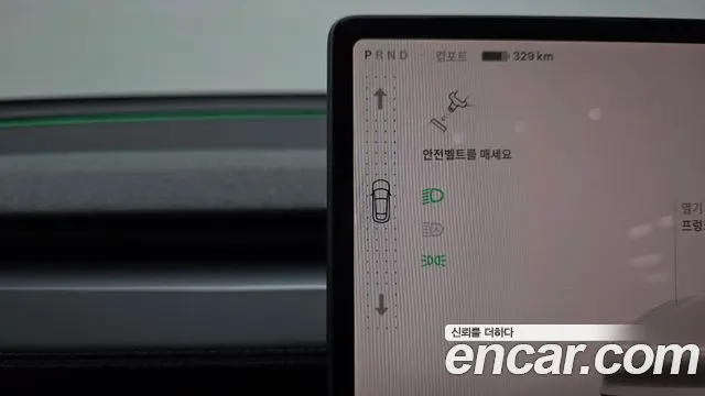 TESLA MODEL Y 2025 — 11 033 км, белый, Корея — под ключ — фото 9