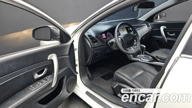 RENAULT KOREA SM5 NOVA 2018 — 92 457 км, белый, Корея — под ключ — фото 10