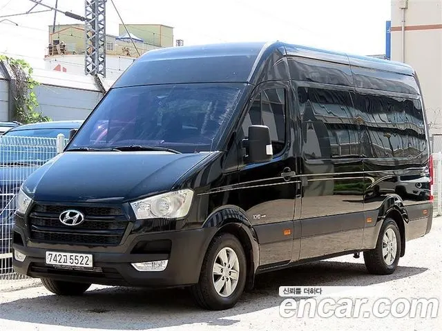 HYUNDAI SOLATI 2016