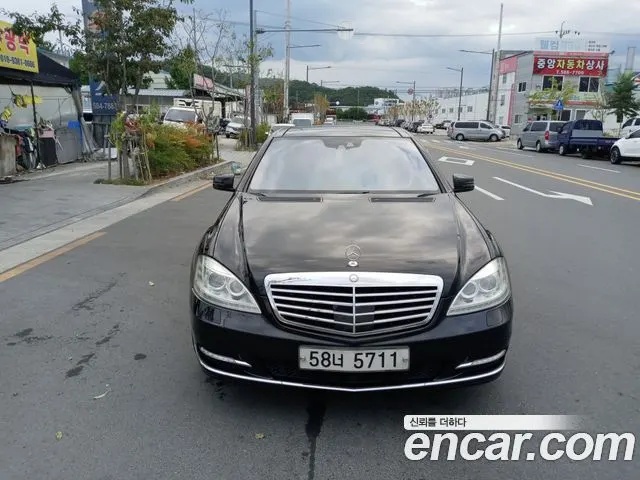 MERCEDES-BENZ S-CLASS W221 2010